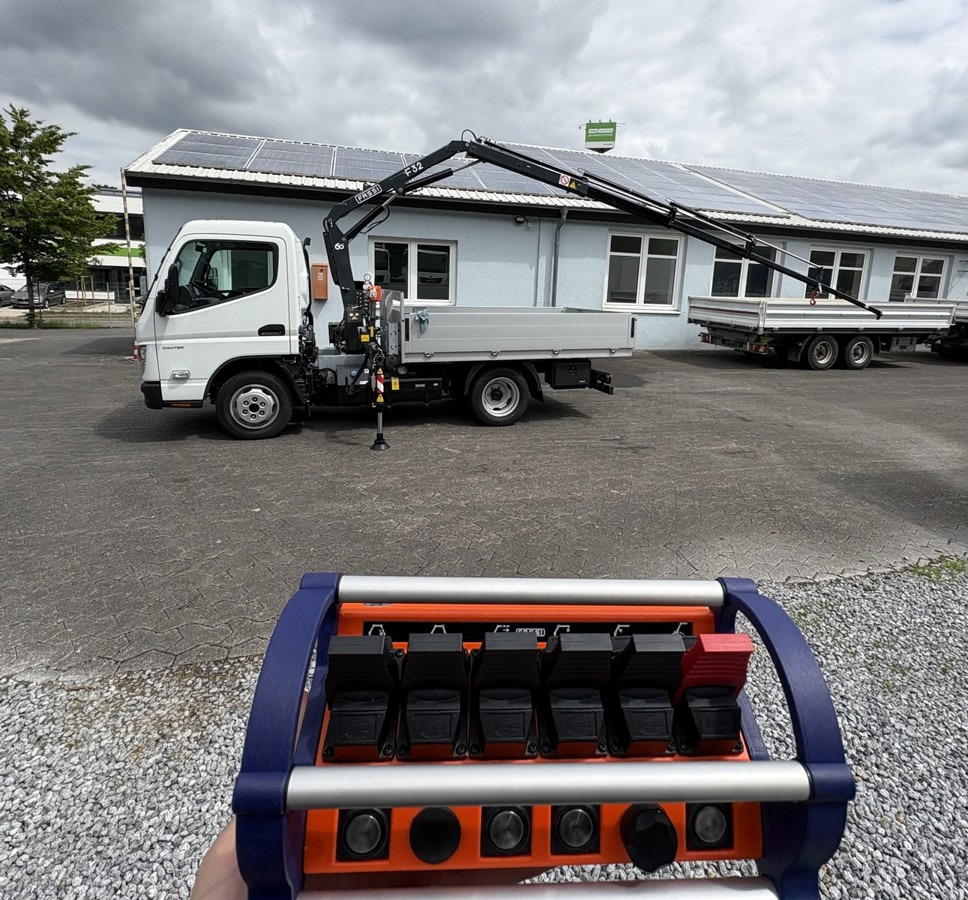 FUSO 3S15 Alu Pritsche 2.80m Ladekran Funk! sofort ve - Camion grue, Camion plateau: photos 5 FUSO 3S15 Alu Pritsche 2.80m Ladekran Funk! sofort ve - Camion grue, Camion plateau: photos 5