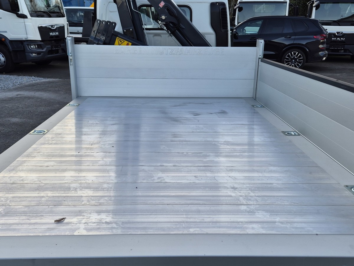 FUSO 3S15 Alukipper mit Ladekran 3 x hydr. - Utilitaire benne: photos 5 FUSO 3S15 Alukipper mit Ladekran 3 x hydr. - Utilitaire benne: photos 5