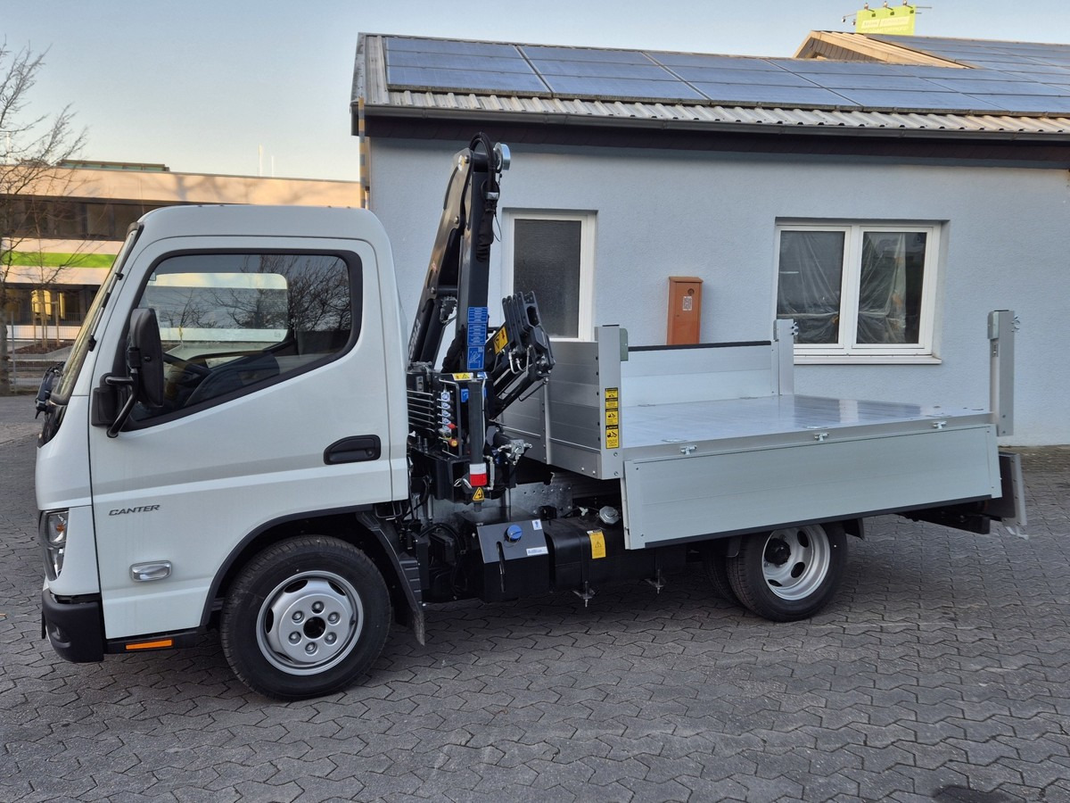 FUSO 3S15 Alukipper mit Ladekran 3 x hydr. - Utilitaire benne: photos 3 FUSO 3S15 Alukipper mit Ladekran 3 x hydr. - Utilitaire benne: photos 3