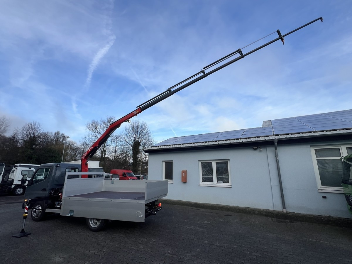 FUSO 6S15 Pritsche 3.0m Kran 4xhydr. Funk! - Utilitaire plateau: photos 5 FUSO 6S15 Pritsche 3.0m Kran 4xhydr. Funk! - Utilitaire plateau: photos 5