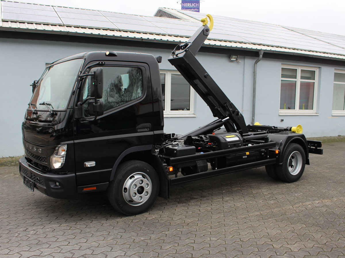 FUSO Canter FUSO 9C18 City Abrollkipper Hooklift Bla - Camion ampliroll, Camion grue: photos 2 FUSO Canter FUSO 9C18 City Abrollkipper Hooklift Bla - Camion ampliroll, Camion grue: photos 2