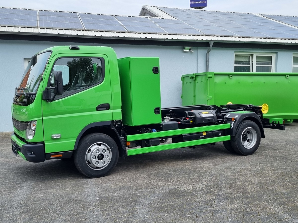 Crédit-bail de FUSO FUSO 9C18 Duonic City Abrollkipper AHK FUSO FUSO 9C18 Duonic City Abrollkipper AHK: photos 18