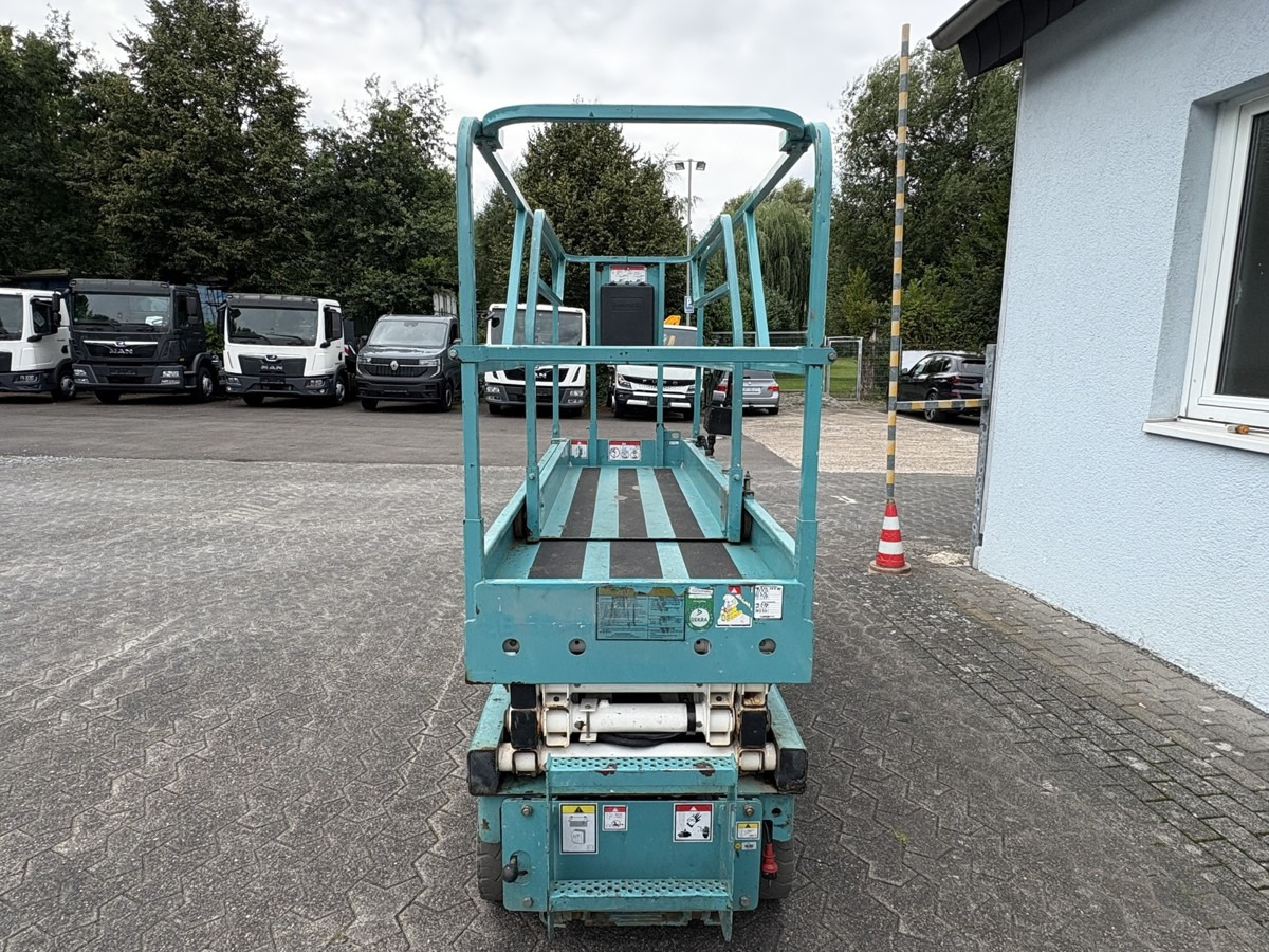 GENIE Haulotte Compact 8 baugleich GS 2032 sofort verf - Nacelle ciseaux: photos 2 GENIE Haulotte Compact 8 baugleich GS 2032 sofort verf - Nacelle ciseaux: photos 2