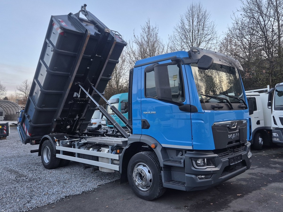 MAN TGM 15.290 BL Tipmatic Abrollkipper Mod.2021 - Camion ampliroll: photos 3 MAN TGM 15.290 BL Tipmatic Abrollkipper Mod.2021 - Camion ampliroll: photos 3