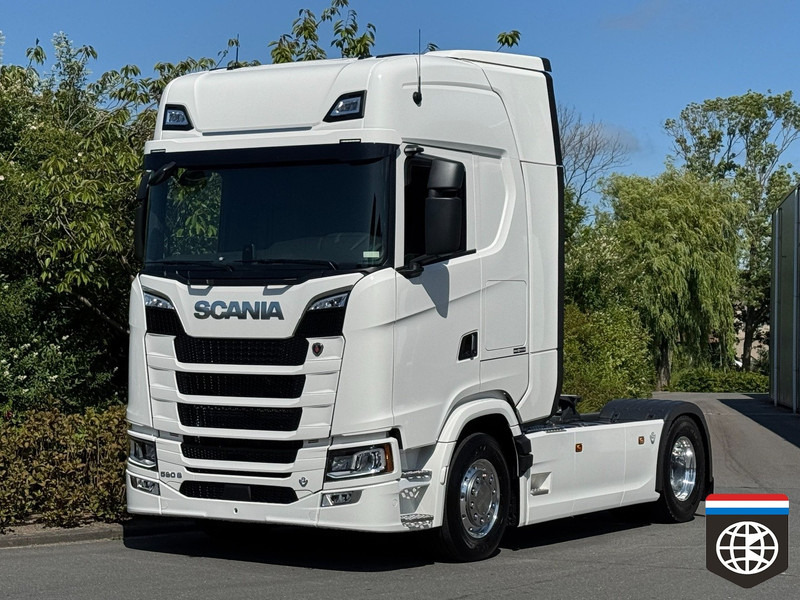 Scania 590 S DOUBLE PTO - FULL SPOILER - NEW - Tracteur routier: photos 1 Scania 590 S DOUBLE PTO - FULL SPOILER - NEW - Tracteur routier: photos 1