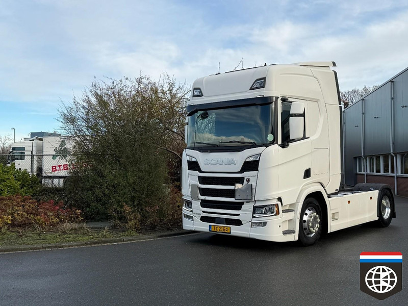 Scania R450 ADR / VLG - Retarder - Full spoiler - ALU WHEELS - Tracteur routier: photos 2 Scania R450 ADR / VLG - Retarder - Full spoiler - ALU WHEELS - Tracteur routier: photos 2