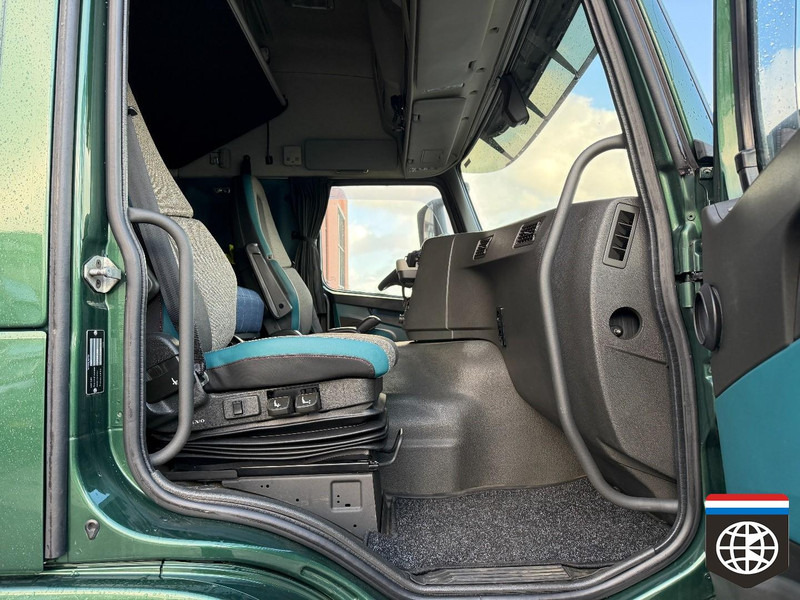 Tracteur routier Volvo FM 410 HOLLAND TRUCK - 2 X BED: photos 15