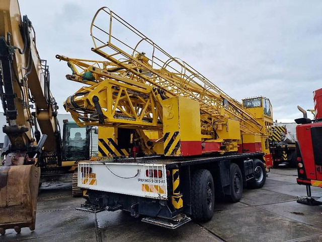 DAF SK 365 AT3 - Grue: photos 3 DAF SK 365 AT3 - Grue: photos 3