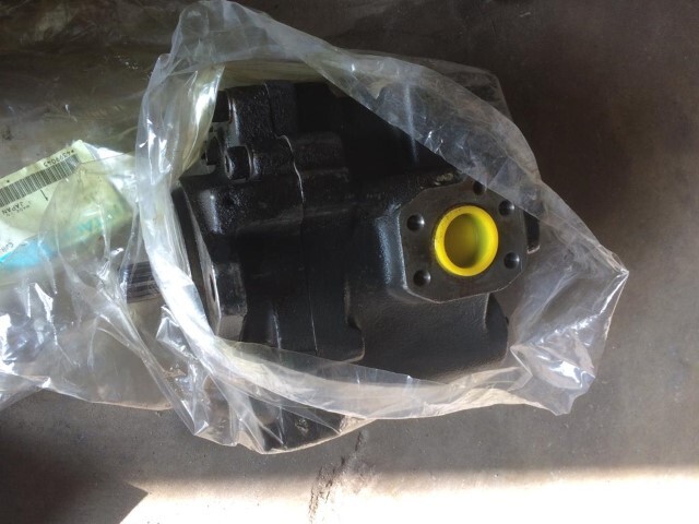 Grue sur chenilles HITACHI KH 180: photos 39 Grue sur chenilles HITACHI KH 180: photos 39