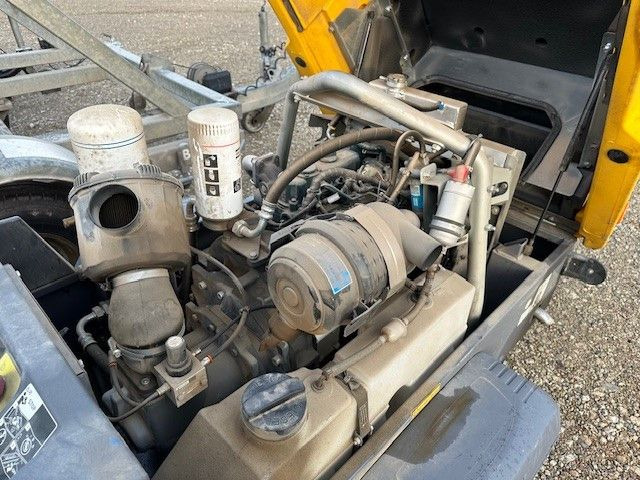 Atlas Copco XAS38, Kompressor, 7bar, Kubota, neuer Zustand - Compresseur d'air: photos 4 Atlas Copco XAS38, Kompressor, 7bar, Kubota, neuer Zustand - Compresseur d'air: photos 4