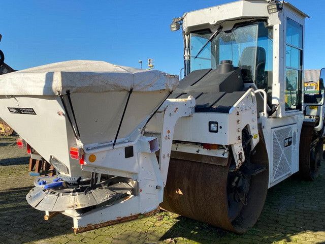 CAT CD54B, Streuer, Kantenschneider, Tandemwalzenzug - Rouleau compresseur: photos 5 CAT CD54B, Streuer, Kantenschneider, Tandemwalzenzug - Rouleau compresseur: photos 5