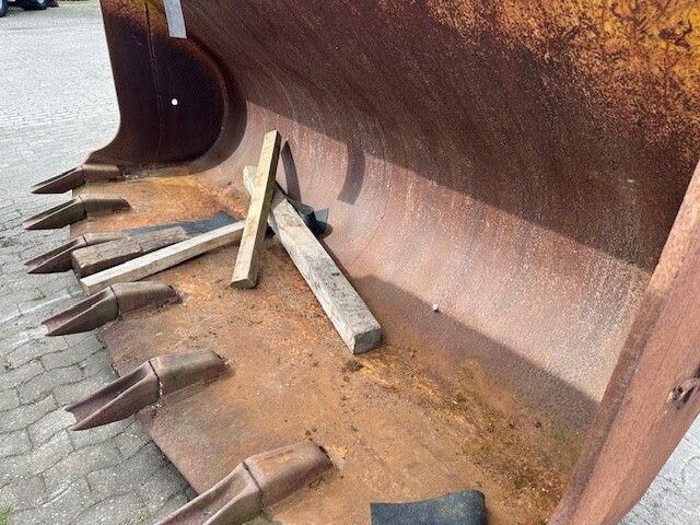 Caterpillar 966E, Ladeschaufel, Schaufel mit Zähne, 4,5m³ - Chargeuse sur pneus: photos 2 Caterpillar 966E, Ladeschaufel, Schaufel mit Zähne, 4,5m³ - Chargeuse sur pneus: photos 2