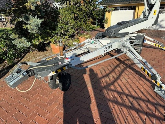 Dino 120 T, Arbeitshöhe 12m, Hydr. Radantrieb - Nacelle sur remorque: photos 2 Dino 120 T, Arbeitshöhe 12m, Hydr. Radantrieb - Nacelle sur remorque: photos 2