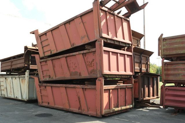 Div. Stahl- Hinterkippmulde ca. 12 cbm - Benne pour poids lourds: photos 2 Div. Stahl- Hinterkippmulde ca. 12 cbm - Benne pour poids lourds: photos 2