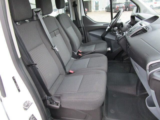 Ford Transit Custom, 9 Sitze, Euro 6 - Minibus, Transport de personnes: photos 4 Ford Transit Custom, 9 Sitze, Euro 6 - Minibus, Transport de personnes: photos 4