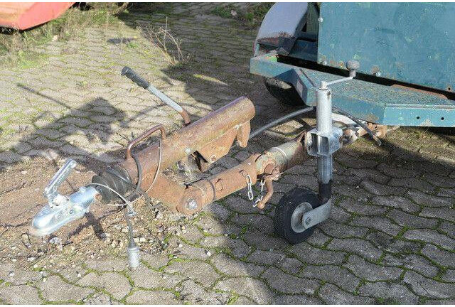 Husmann H6 M2, Schredder, Häcksler, Hatz-Motor - Broyeur de végétaux: photos 3 Husmann H6 M2, Schredder, Häcksler, Hatz-Motor - Broyeur de végétaux: photos 3