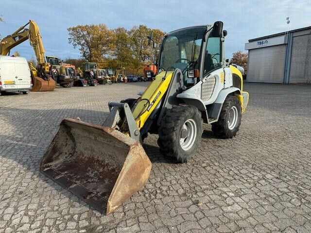 Kramer 341-02 (280), Schaufel, Palettengabel, S.W.S. - Chargeuse sur pneus: photos 2 Kramer 341-02 (280), Schaufel, Palettengabel, S.W.S. - Chargeuse sur pneus: photos 2