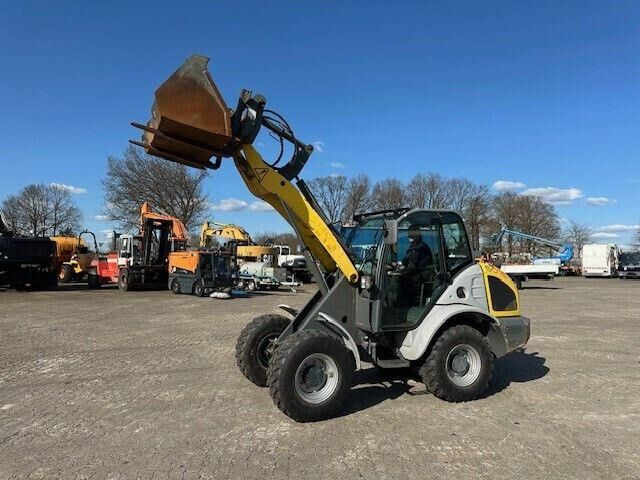 Kramer 5075 (353), Hydr. S.W.S., Schaufel,Palettengabel - Chargeuse sur pneus: photos 2 Kramer 5075 (353), Hydr. S.W.S., Schaufel,Palettengabel - Chargeuse sur pneus: photos 2