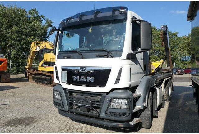MAN 26.460 TGS 6x2, Hiab FTR18, Funk, Vorlauflenk,AC - Camion - système de câble: photos 2 MAN 26.460 TGS 6x2, Hiab FTR18, Funk, Vorlauflenk,AC - Camion - système de câble: photos 2