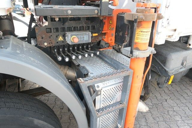 Camion benne, Camion grue Mercedes-Benz 1829 K Axor, Atlas 116.3-A2L, AHK, Greifer,Klima: photos 9