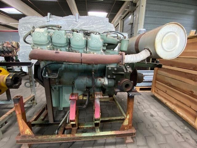 Mercedes-Benz OM 422 Motor, V8, 8 Zylinder, 10x am Lager - Moteur: photos 4 Mercedes-Benz OM 422 Motor, V8, 8 Zylinder, 10x am Lager - Moteur: photos 4