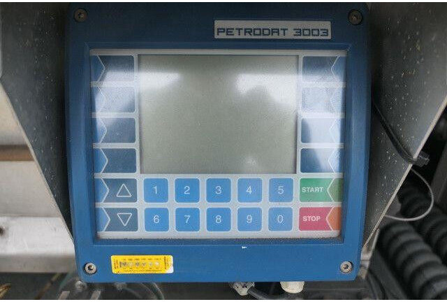 ROHR TAL-A-ZE 44.4, 4 Kammern, Peilstab, Bartec 3003 - Semi-remorque citerne: photos 4 ROHR TAL-A-ZE 44.4, 4 Kammern, Peilstab, Bartec 3003 - Semi-remorque citerne: photos 4