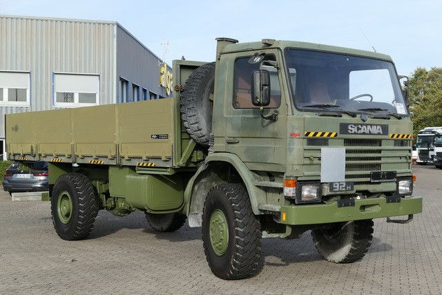 Scania P92HK 4x4, Allrad, Einzelbereifung, Klima, 40tkm - Camion plateau: photos 4 Scania P92HK 4x4, Allrad, Einzelbereifung, Klima, 40tkm - Camion plateau: photos 4