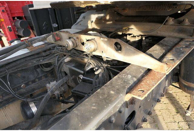 MAN 18.440 TGS 4x2, Klima, Hydr., Standheizung - Tracteur routier: photos 5 MAN 18.440 TGS 4x2, Klima, Hydr., Standheizung - Tracteur routier: photos 5