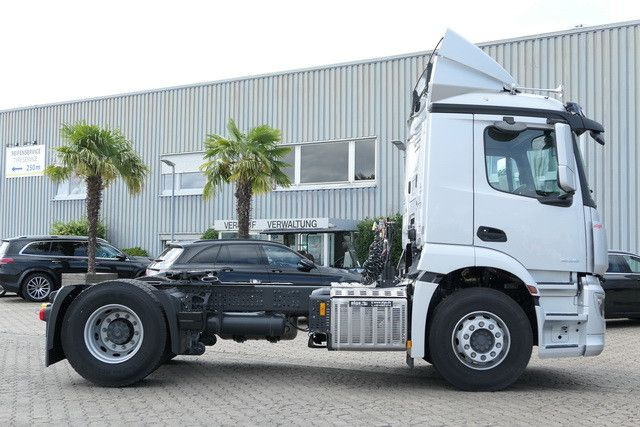 Mercedes-Benz 1836 LS Actros 4x2, ADR, Navi, Klima, 2.000km - Tracteur routier: photos 2 Mercedes-Benz 1836 LS Actros 4x2, ADR, Navi, Klima, 2.000km - Tracteur routier: photos 2