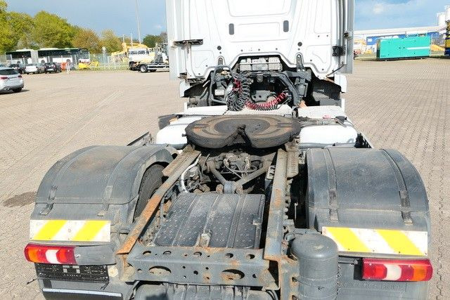 Mercedes-Benz 2443 LS Actros 6x2, MP4, 3-Achser, Hydr., Euro 6 - Tracteur routier: photos 4 Mercedes-Benz 2443 LS Actros 6x2, MP4, 3-Achser, Hydr., Euro 6 - Tracteur routier: photos 4