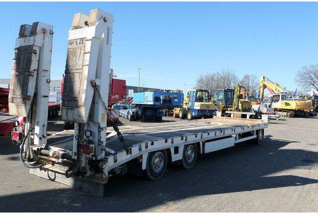 Zandt AT-P300/durchgehendes Bett, 9,4 m. lang - Remorque porte-engin surbaissée: photos 3 Zandt AT-P300/durchgehendes Bett, 9,4 m. lang - Remorque porte-engin surbaissée: photos 3