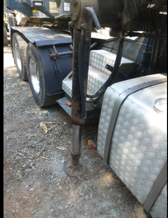 Camion grumier - Camion grumier: photos 3 Camion grumier - Camion grumier: photos 3