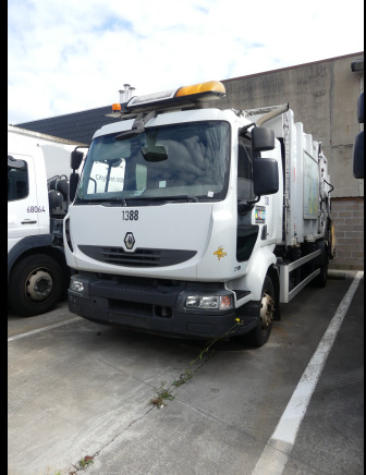 REF:1388 - Camion poubelle Renault Midlum 270DXI (2011-185.032 km) - Benne à ordures ménagères: photos 2 REF:1388 - Camion poubelle Renault Midlum 270DXI (2011-185.032 km) - Benne à ordures ménagères: photos 2
