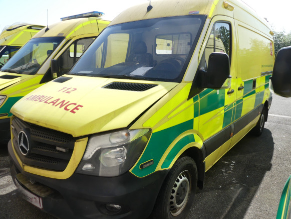 REF:21 - Ambulance Mercedes-Benz Sprinter (2015-331.515 km) - Ambulance: photos 1 REF:21 - Ambulance Mercedes-Benz Sprinter (2015-331.515 km) - Ambulance: photos 1