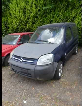 Voiture (pour pièces) Citroën Berlingo 1,9D - Voiture: photos 1 Voiture (pour pièces) Citroën Berlingo 1,9D - Voiture: photos 1