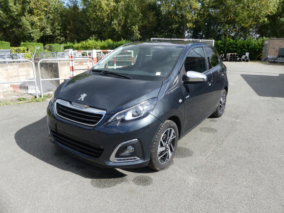 Voiture (saisie sur voirie) (1.735km) Peugeot 108 Style 5 portes(Vin:VF3PSCFBDJR245289) - Voiture: photos 1 Voiture (saisie sur voirie) (1.735km) Peugeot 108 Style 5 portes(Vin:VF3PSCFBDJR245289) - Voiture: photos 1