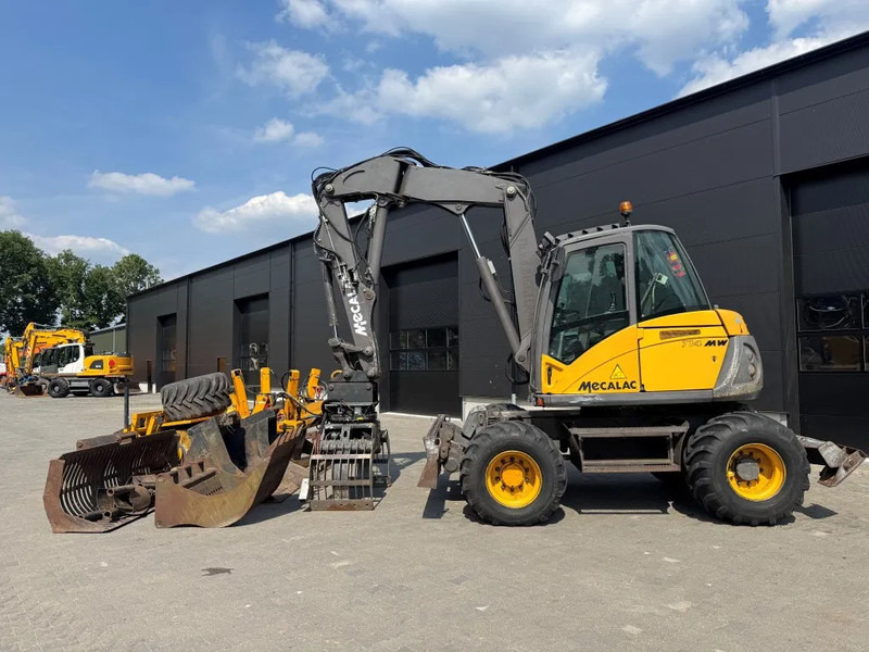 Mecalac 714MW FULL ATTACHMENTS OVERCOMPLEET !!! - Pelle sur pneus: photos 3 Mecalac 714MW FULL ATTACHMENTS OVERCOMPLEET !!! - Pelle sur pneus: photos 3