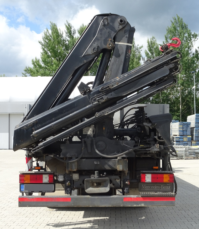 HIAB XS 122 B-3 HiDuo remote control, extra functions HIAB crane, Kran - Grue auxiliaire: photos 1 HIAB XS 122 B-3 HiDuo remote control, extra functions HIAB crane, Kran - Grue auxiliaire: photos 1