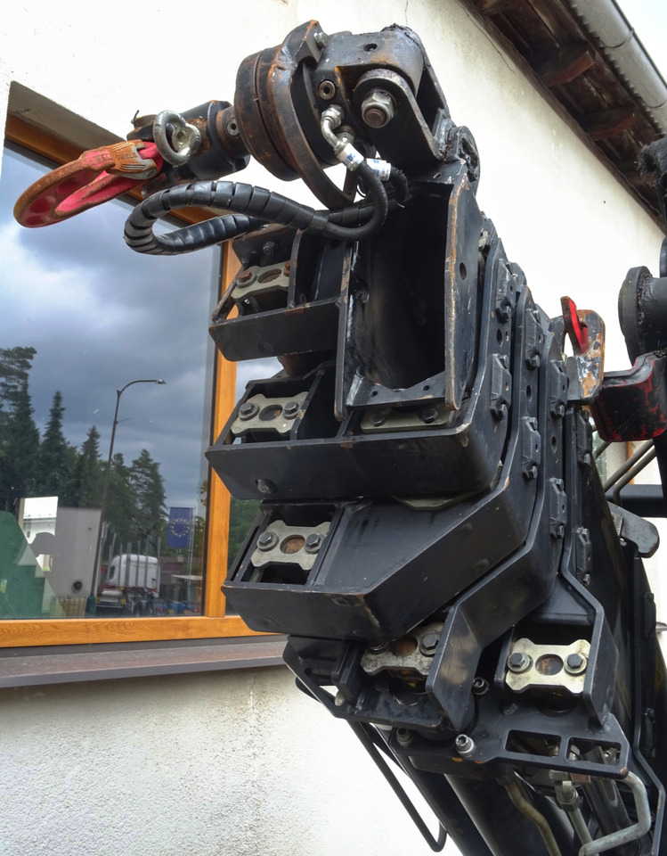 HIAB XS 288 EP-5 HiDuo crane, remote control, extra functions, Ladekran, Kran, g - Grue auxiliaire: photos 5 HIAB XS 288 EP-5 HiDuo crane, remote control, extra functions, Ladekran, Kran, g - Grue auxiliaire: photos 5
