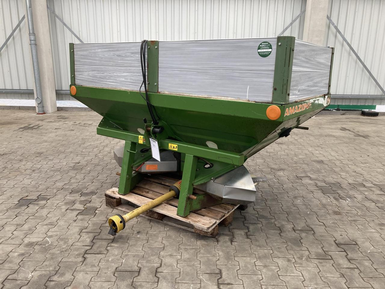Amazone ZA-M 1000 Comp. - Distributeur d'engrais: photos 1 Amazone ZA-M 1000 Comp. - Distributeur d'engrais: photos 1