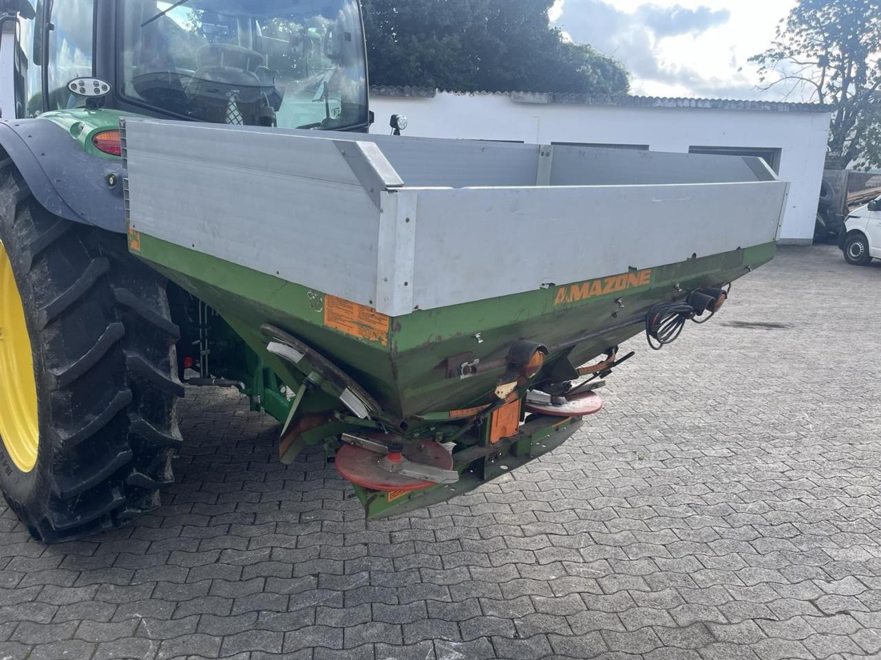 Amazone ZA-U - Distributeur d'engrais: photos 4 Amazone ZA-U - Distributeur d'engrais: photos 4