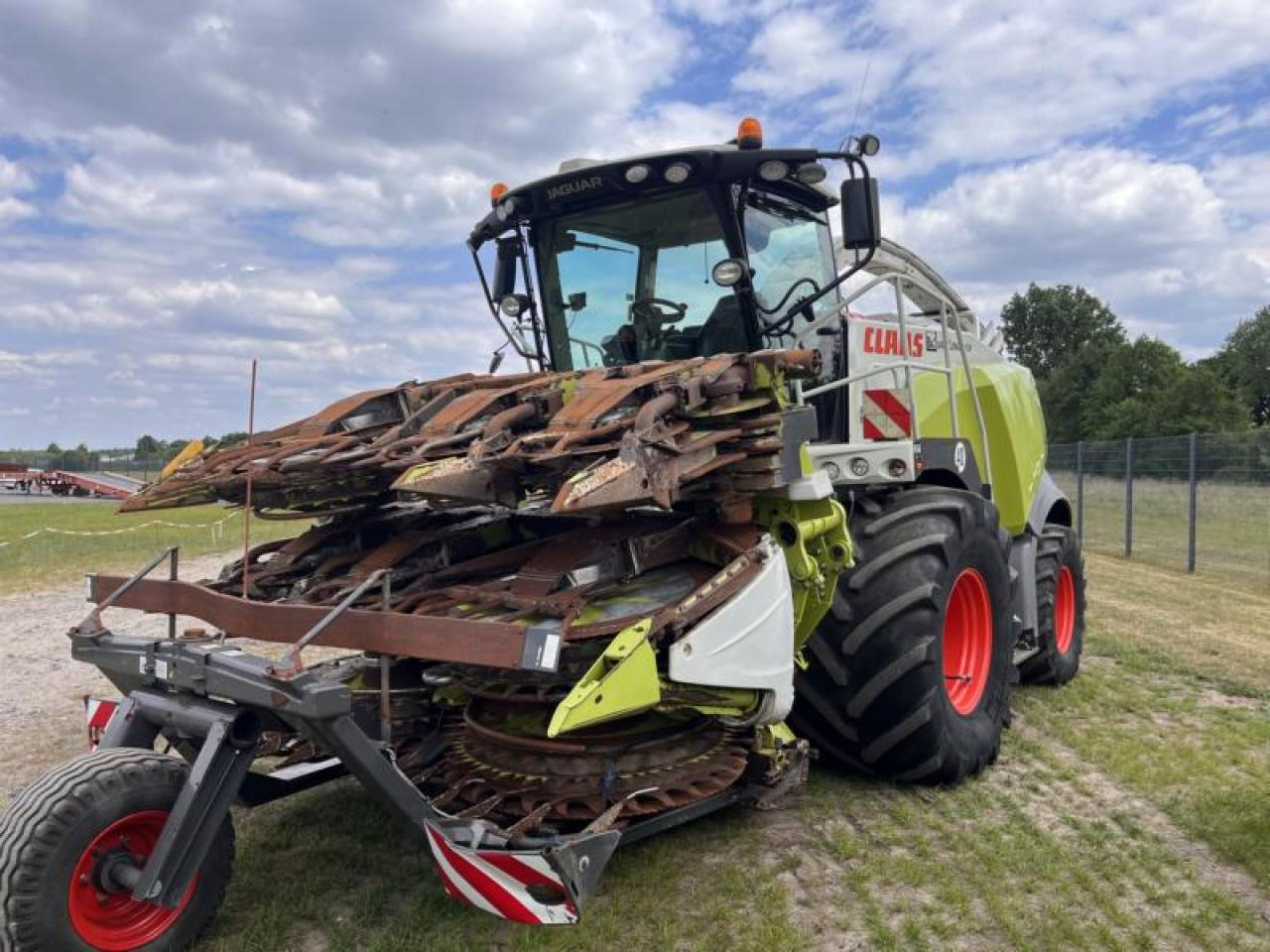 CLAAS Jaguar 980 - Ensileuse: photos 1 CLAAS Jaguar 980 - Ensileuse: photos 1