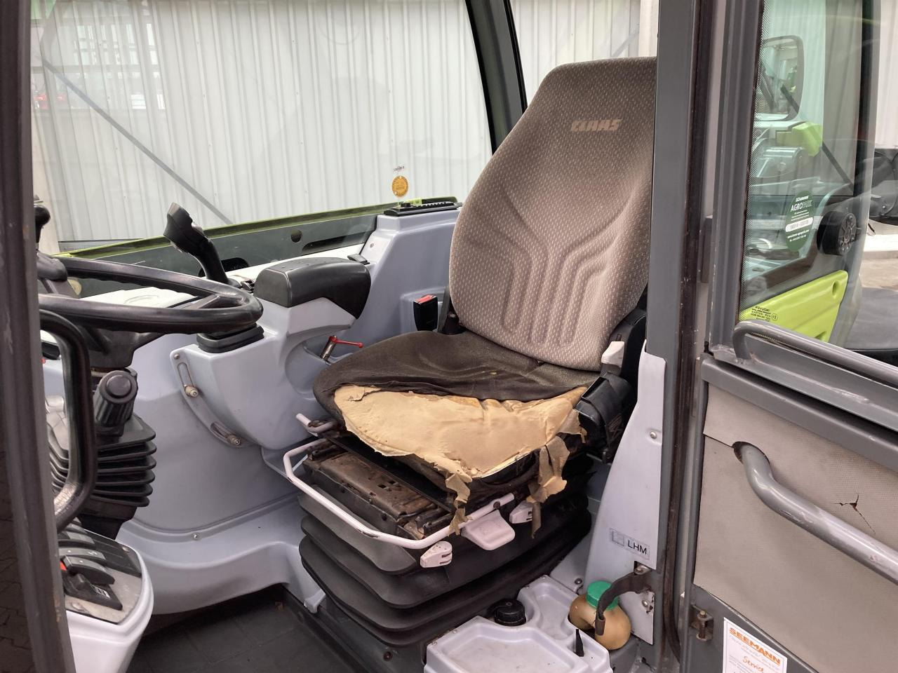 Chariot télescopique CLAAS Scorpion 9040 VariPower: photos 7 Chariot télescopique CLAAS Scorpion 9040 VariPower: photos 7