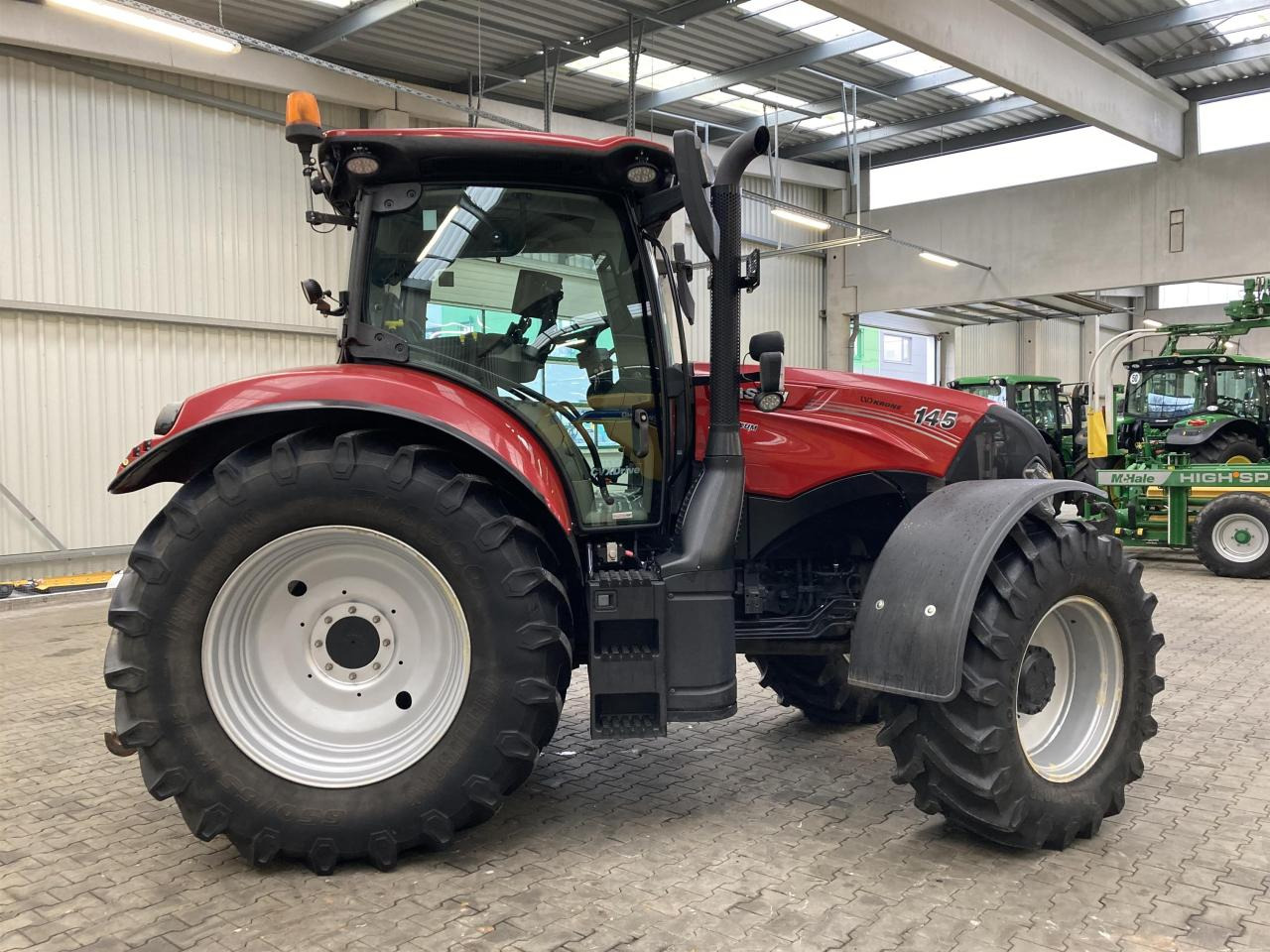 Case-IH CVX 145 - Tracteur agricole: photos 4 Case-IH CVX 145 - Tracteur agricole: photos 4