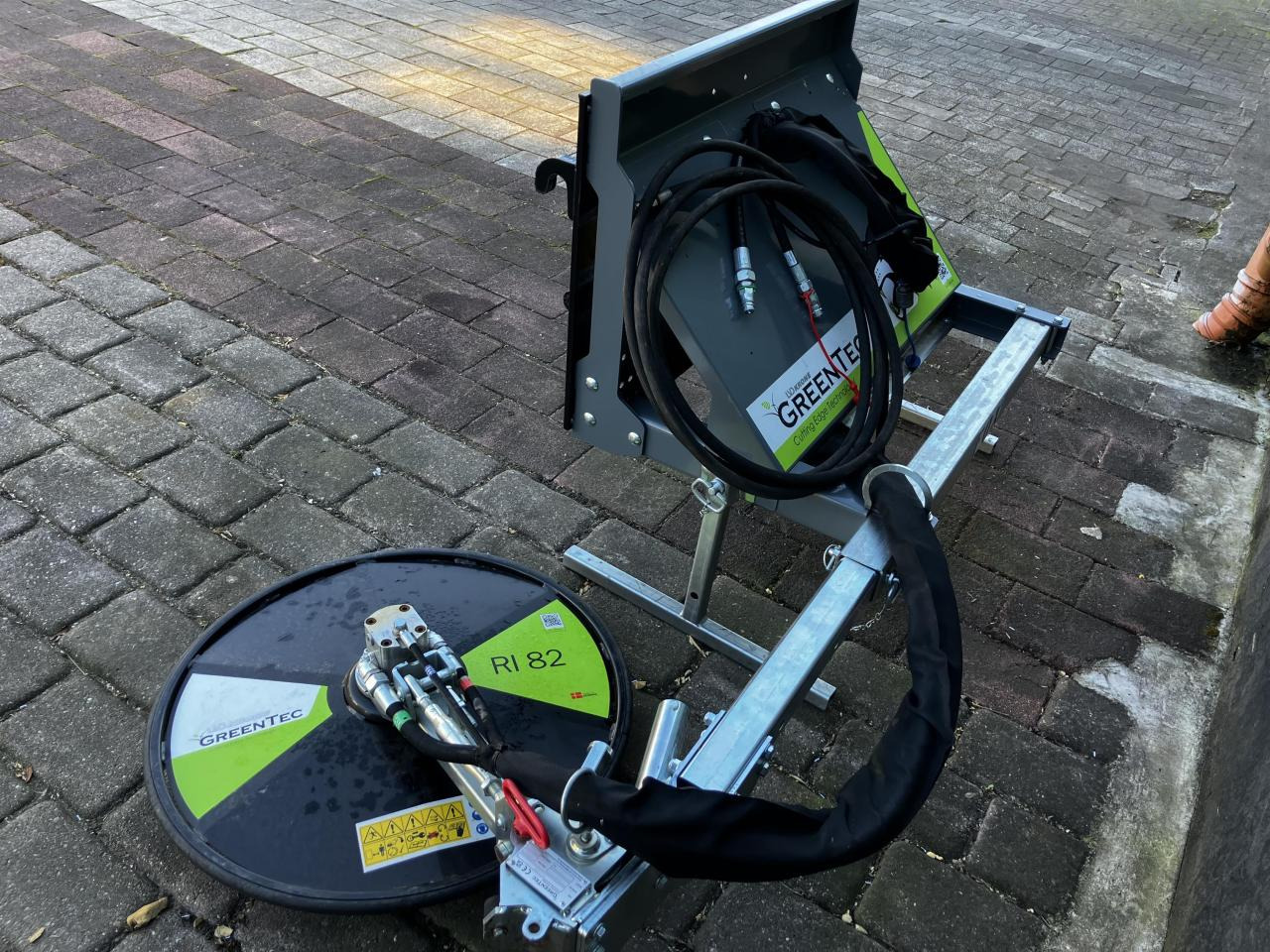 GreenTec Zaunmäher rechts - Faucheuse: photos 2 GreenTec Zaunmäher rechts - Faucheuse: photos 2