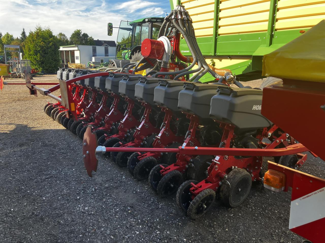 Horsch Maestro 12 RX - Semoir monograine: photos 1 Horsch Maestro 12 RX - Semoir monograine: photos 1