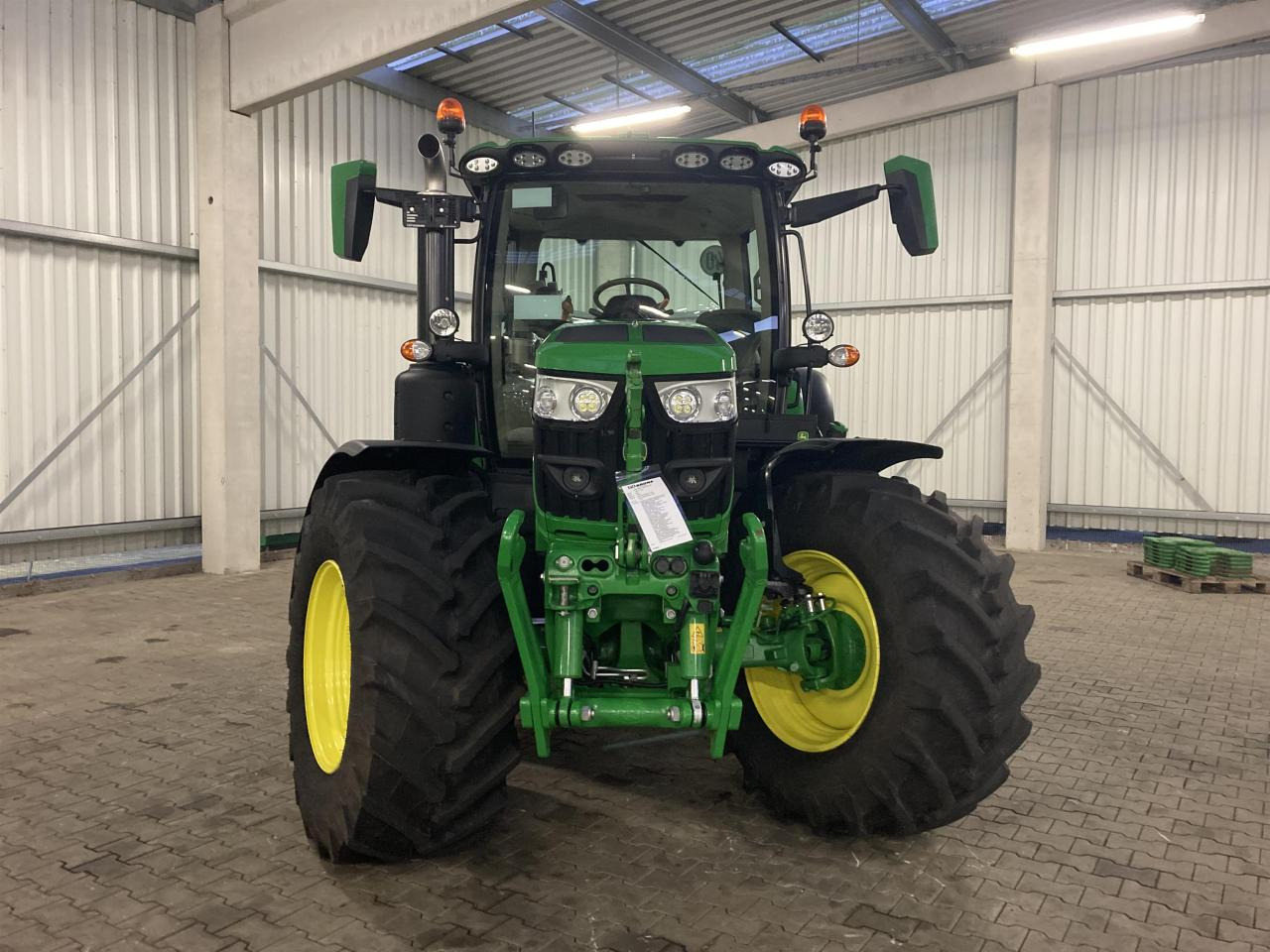 John Deere 6R 150 - Tracteur agricole: photos 3 John Deere 6R 150 - Tracteur agricole: photos 3