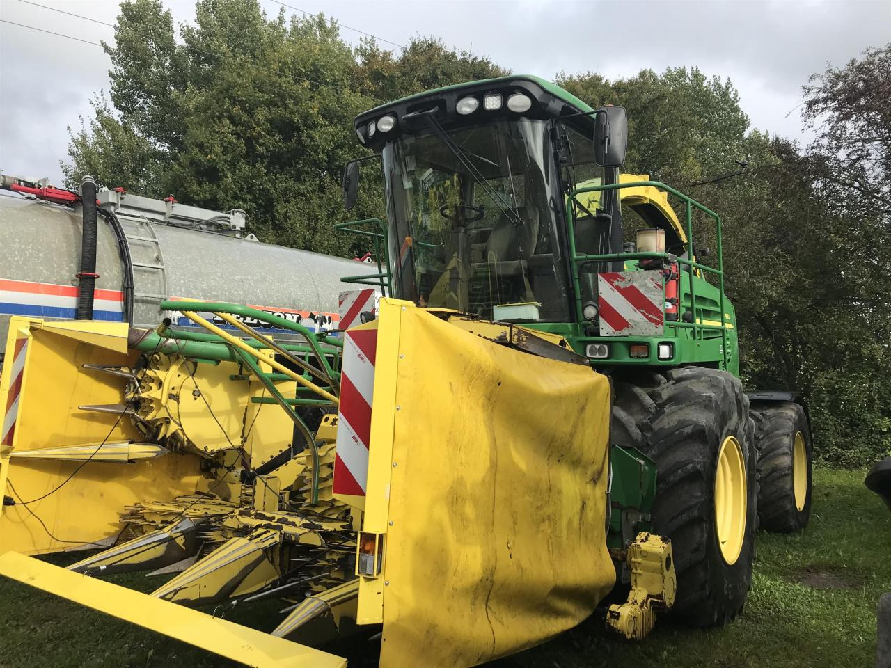 John Deere 7350 - Ensileuse: photos 3 John Deere 7350 - Ensileuse: photos 3