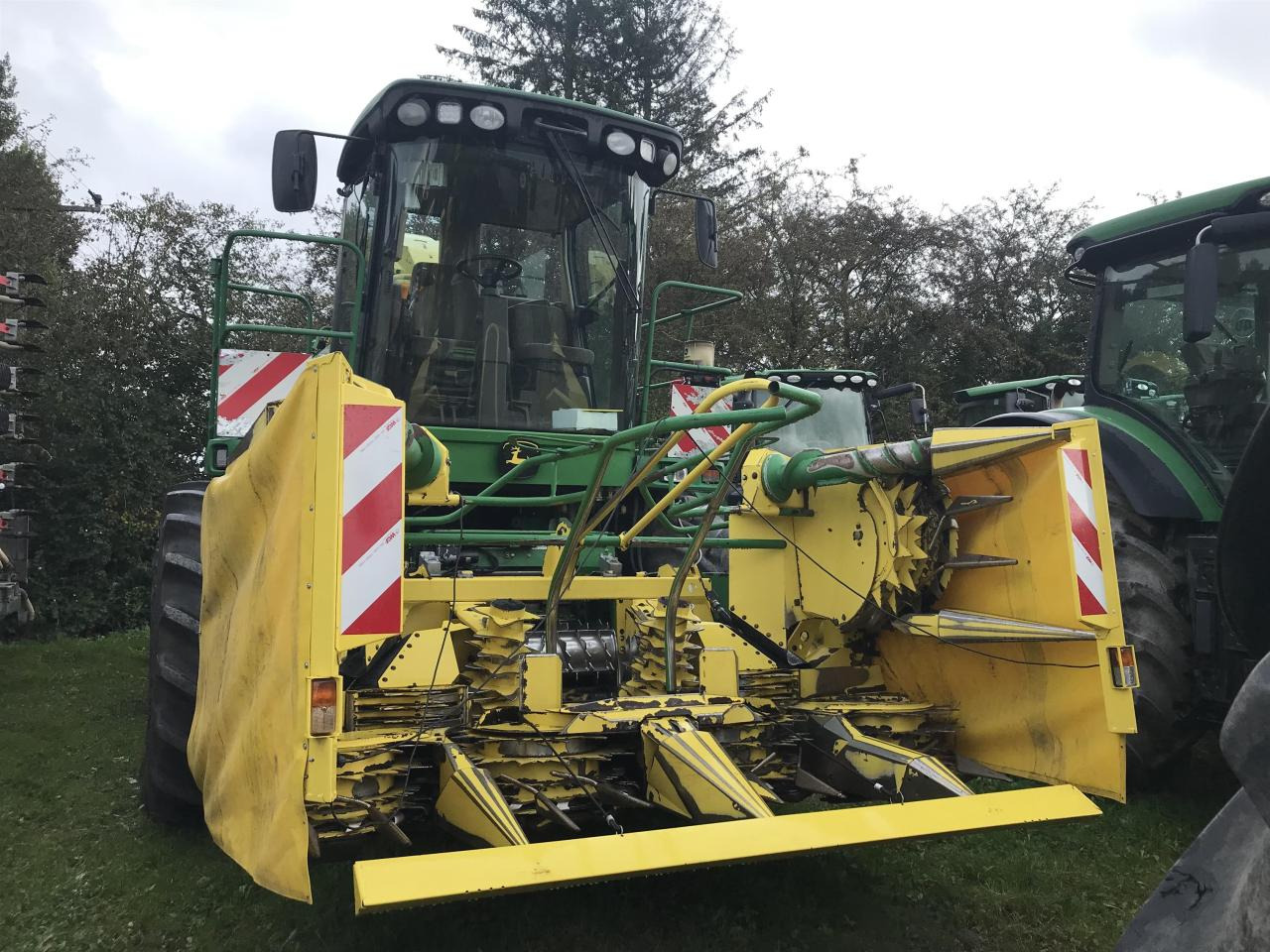 John Deere 7350 - Ensileuse: photos 2 John Deere 7350 - Ensileuse: photos 2