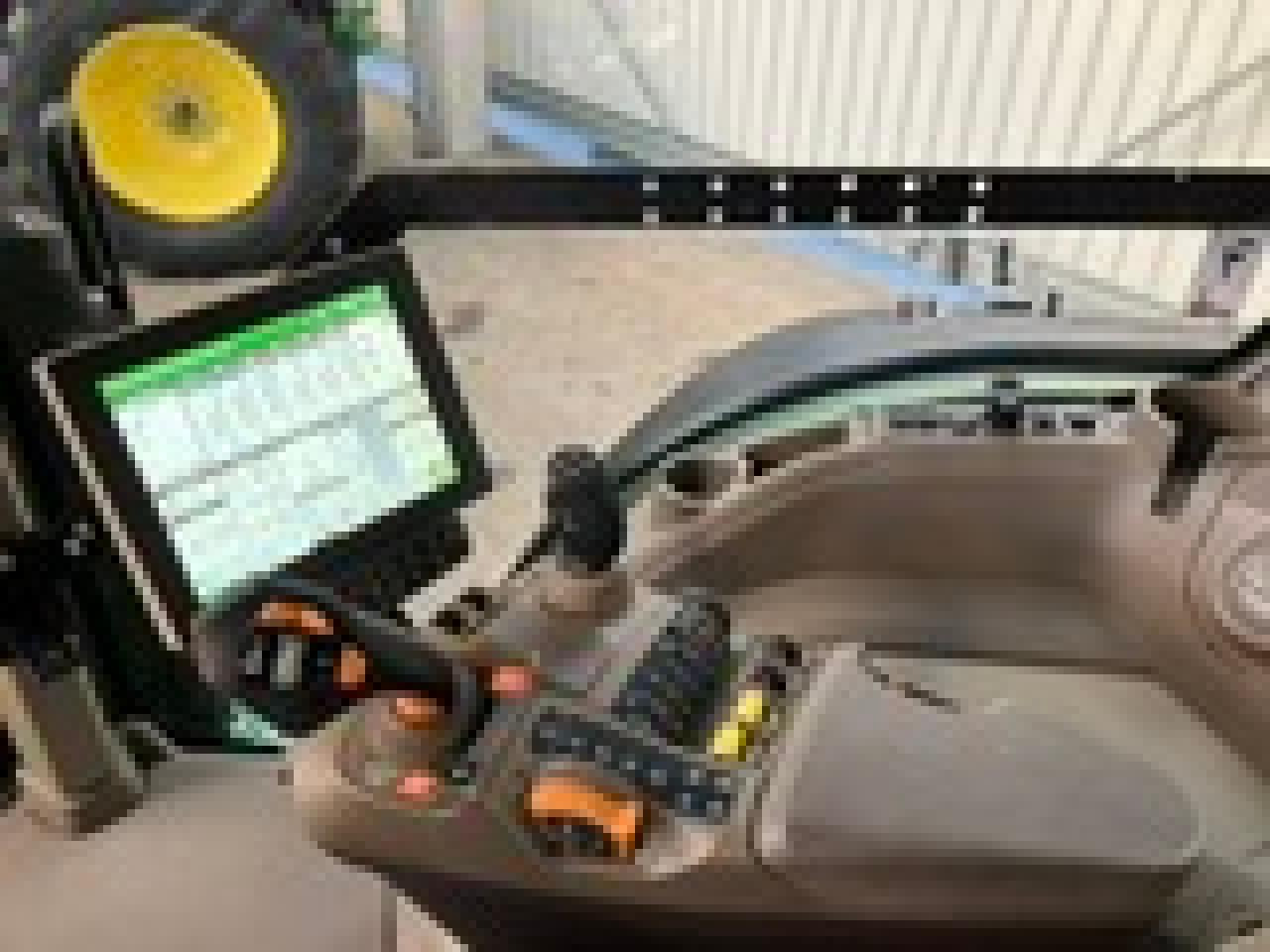 John Deere 7R 330 - Tracteur agricole: photos 4 John Deere 7R 330 - Tracteur agricole: photos 4